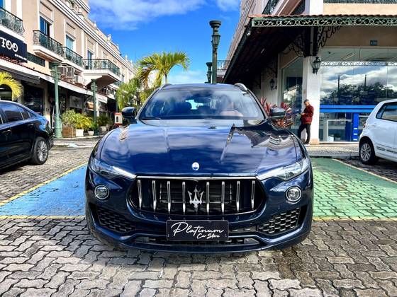 MASERATI LEVANTE 2.0 TURBO HYBRID GT AUTOMÁTICO